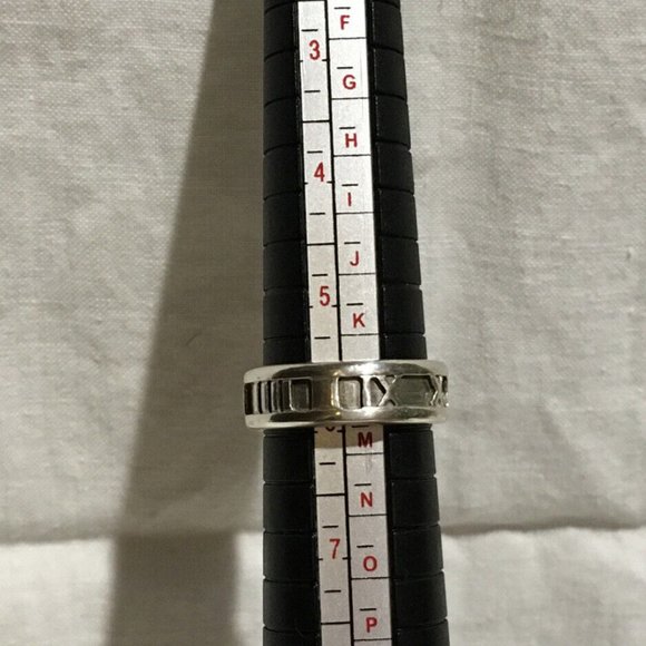 Tiffany&Co. 'Atlas' Collection Ring in Sterling Silver (size 5.75) (|) - Picture 2 of 7